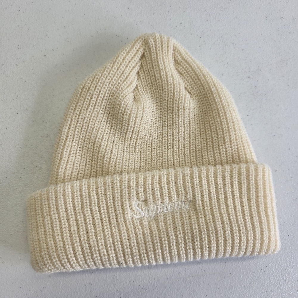Supreme Knit Tuque